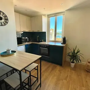  Apartment Ivs Andreossy Vue Mer Et Montagne Pour 4